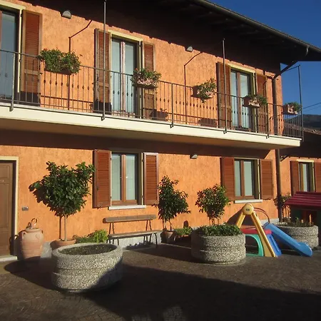Santa Lucia Apartment Verbania